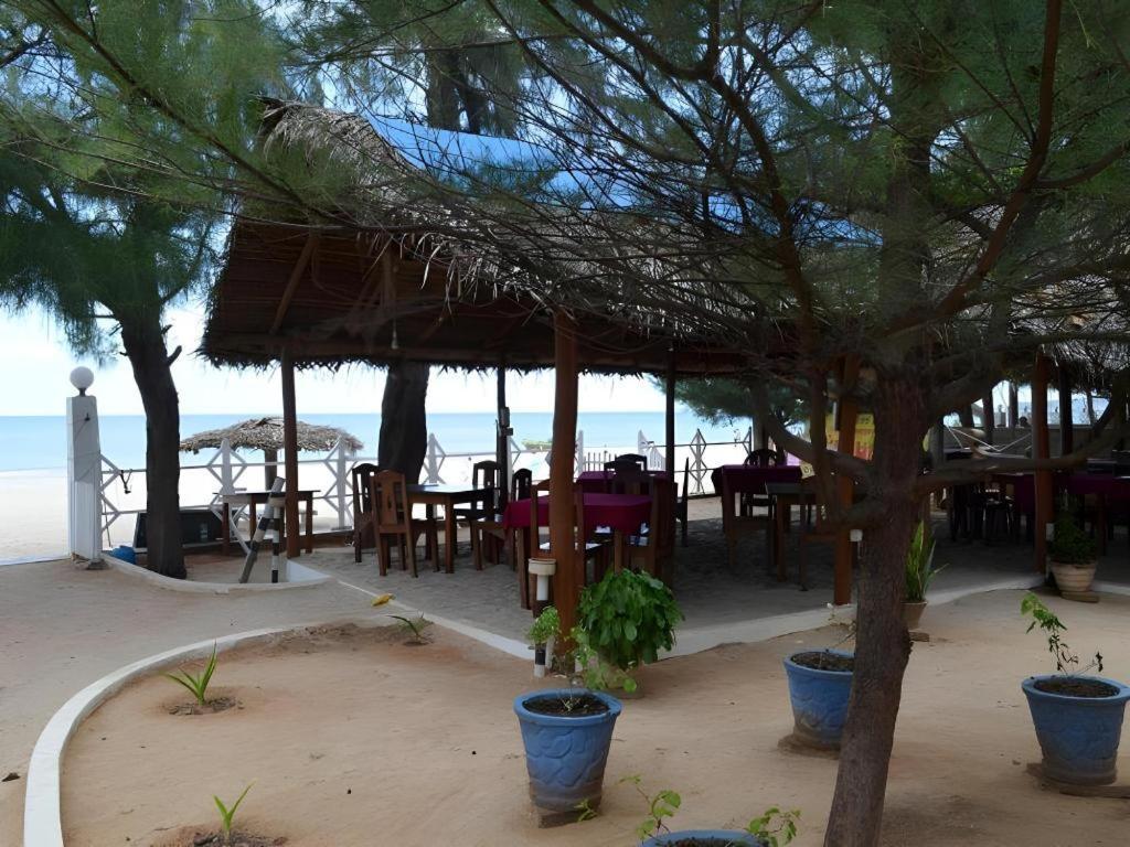 Silver Beach Hotel تريكونامالاي المظهر الخارجي الصورة