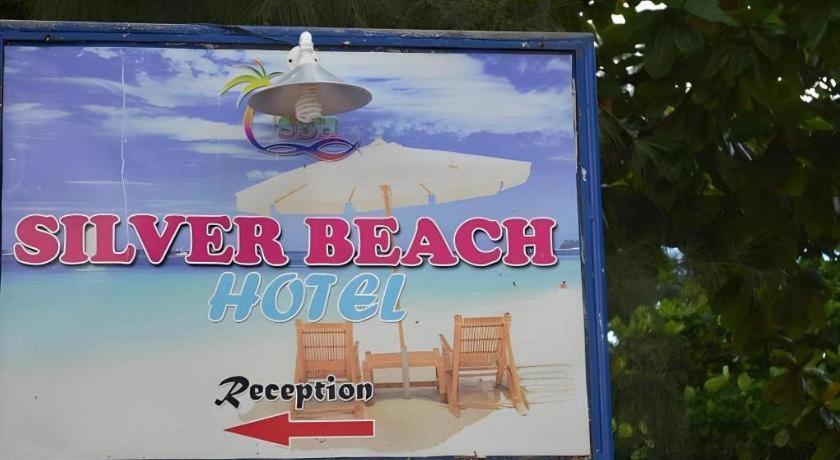 Silver Beach Hotel تريكونامالاي المظهر الخارجي الصورة
